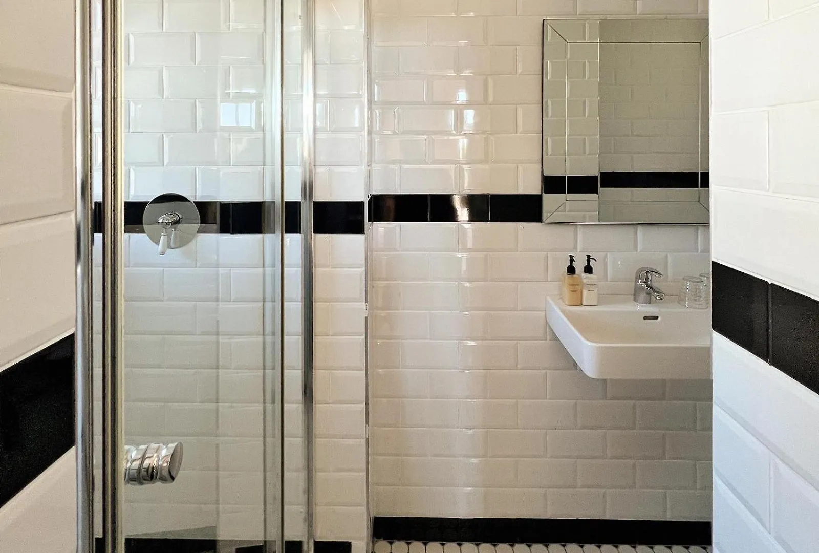 One Kensington Boutique Hotel Cape Town 4*,  South Africa